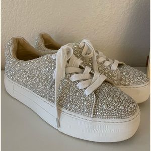 Betsey Johnson Sidny Platform Sneakers